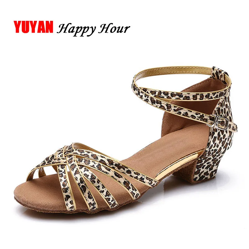 

New 2019 Fashion Brand Sandals Women Low Heel Sandals Leopard Summer Shoes Women's Sandals Ladies Brand Thick Heel 3.5cm ZH2842