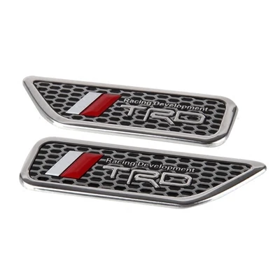 

2PCS Auto 3D Aluminum Side Wing Badge Emblem Fender for Toyota corolla avensis yaris rav4 hilux auris camry prius
