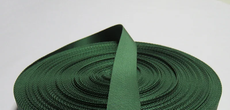8 метров 0,7 мм толстые полиэфирные нейлоновые лямки ленты ранец лямка для рюкзака ленты с лейблом Привязка смещения DIY шитье ремесло - Цвет: Зеленый
