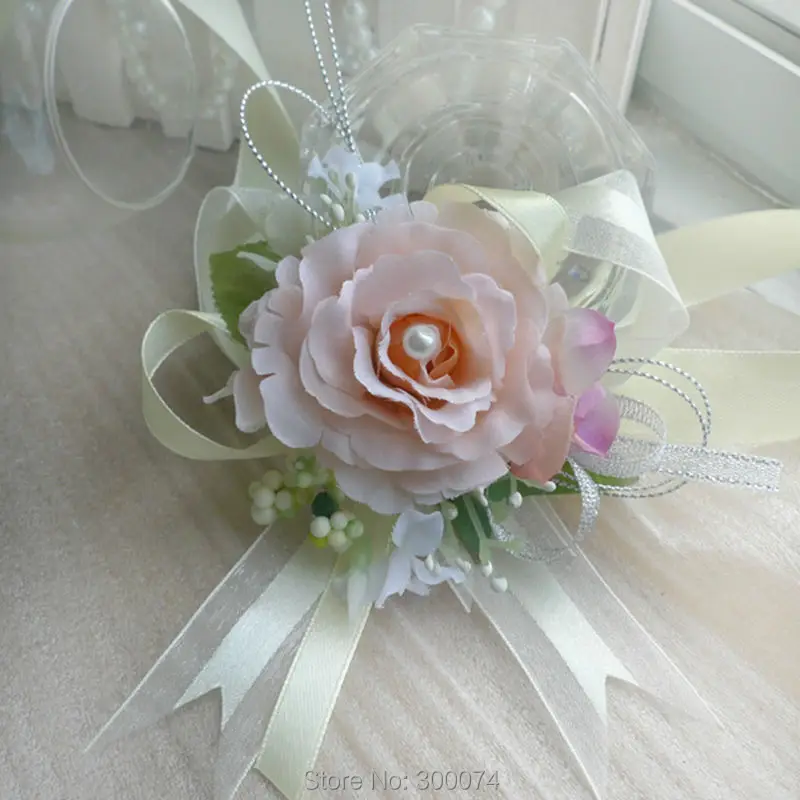 Champagne bridesmaid corsage