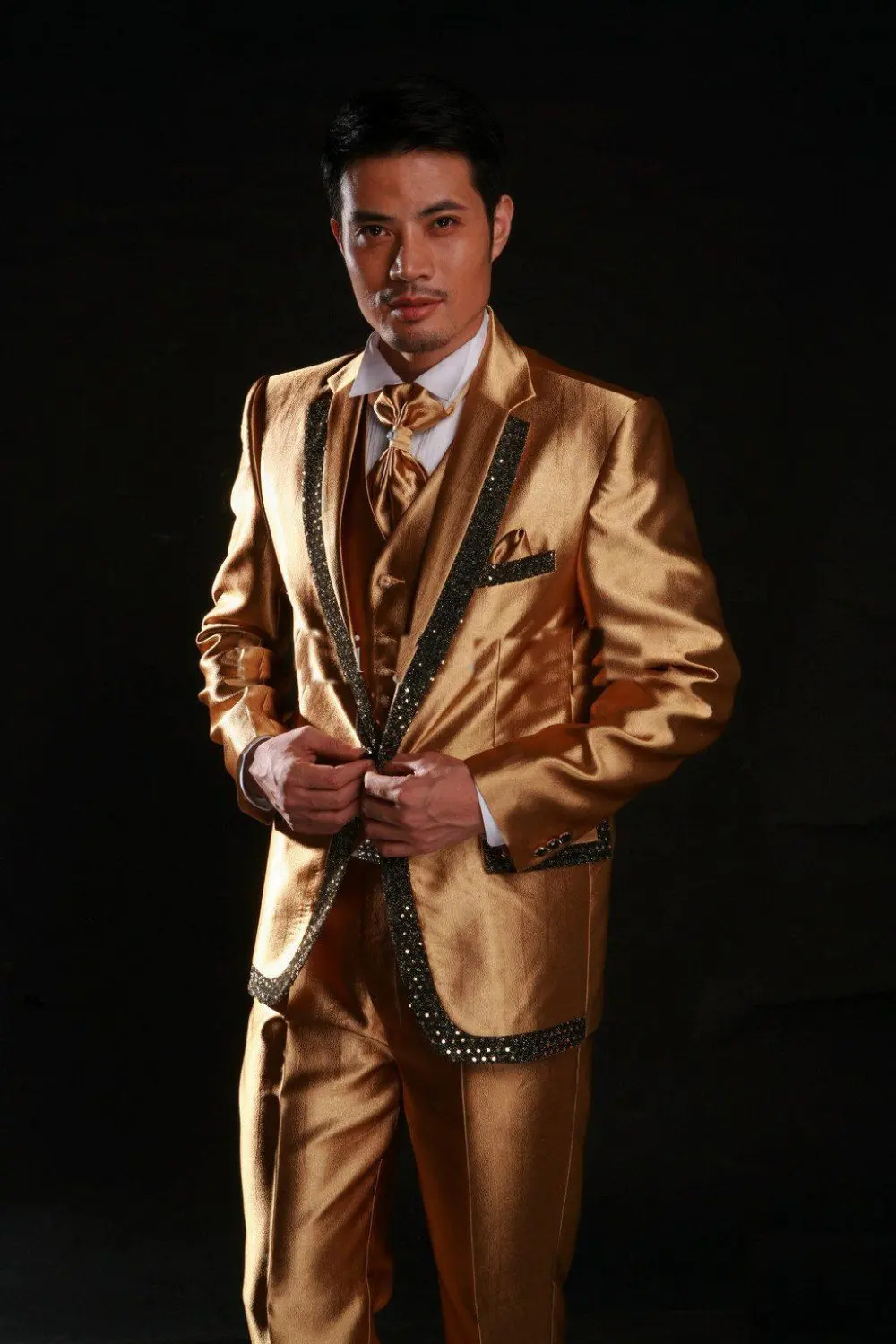 2013 Brand New Men's Suits Gold Wedding Tuxedo Formality