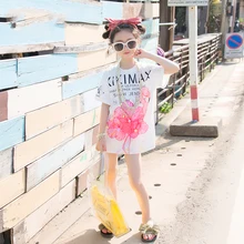 Летнее платье-футболка для девочек платье для малышей Детское платье Детская длинная футболка с принтом фламинго и v-образным вырезом на спине для детей от 4 до 14 лет