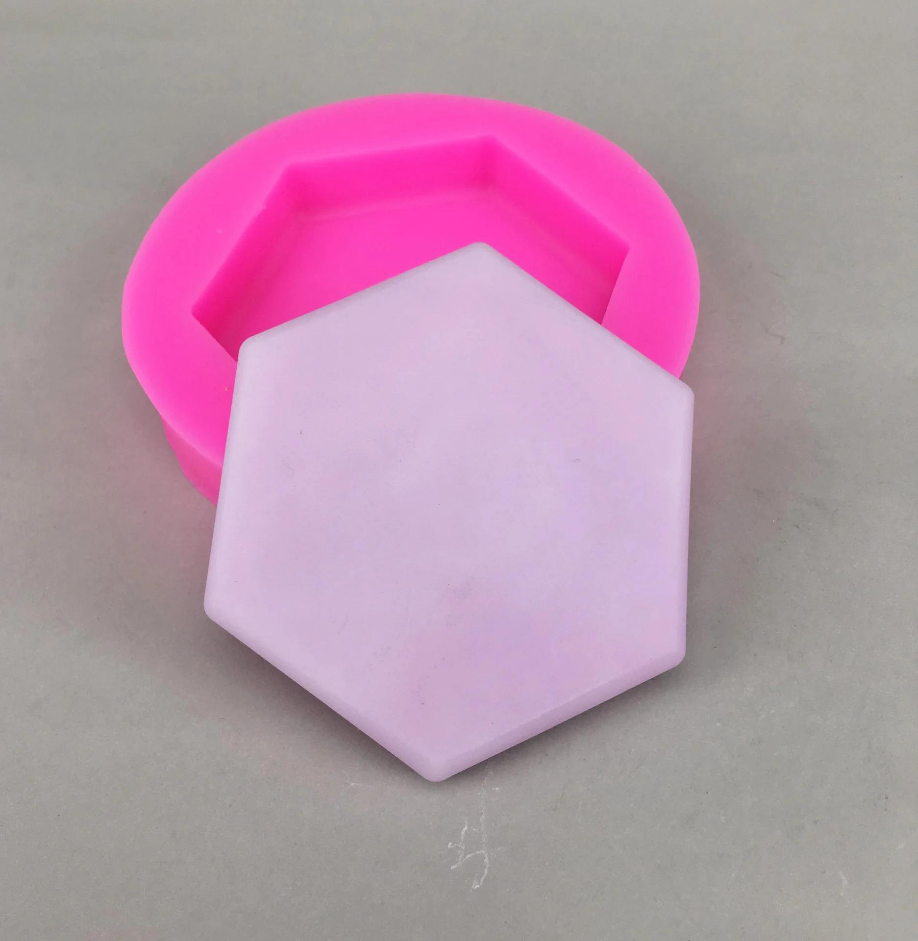 Hexagonal aromatherapy gypsum mould for automobile pendant chocolate sugar craft hand soap silicone mold