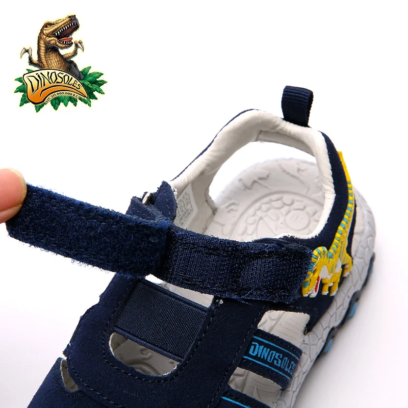 DINOSOLES Sandals Boys Light Up Led Kids Summer Shoes 3D Dinosaur Causal Beach Sandals 2019 Anti-Slip Leather Children Shoes