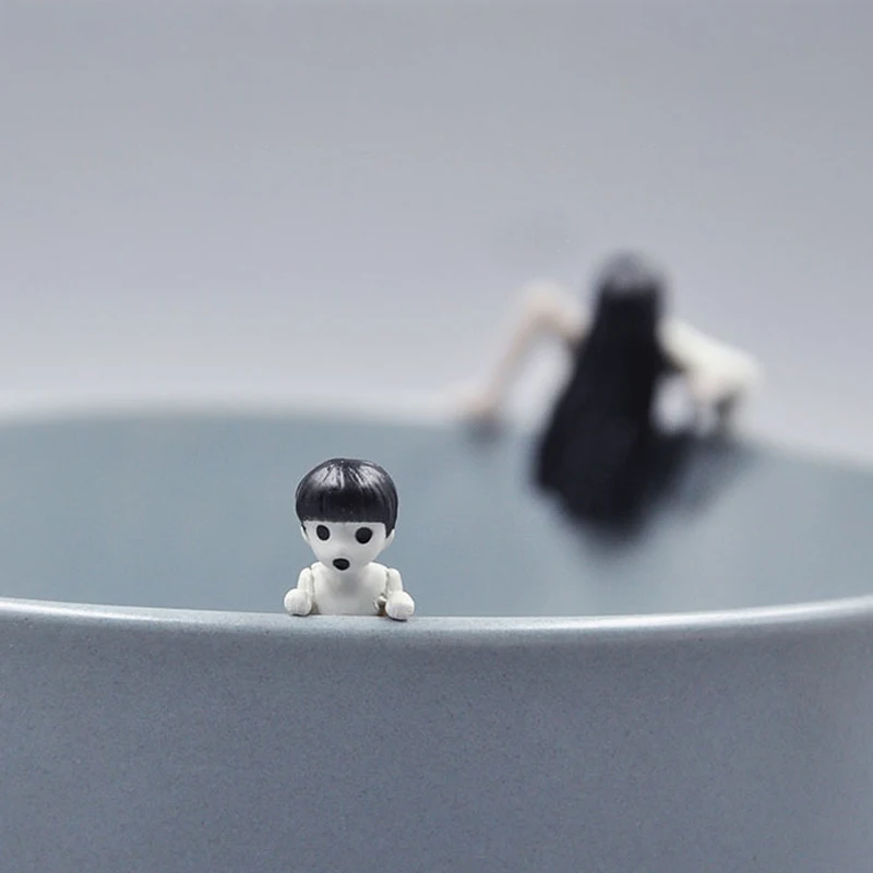 Sadako Junsei 2 pcs A set of Sorrowful Sins Cupmate Sputum Cupmates Cup Decoration Plastic Terrorist Image toys Handle Model