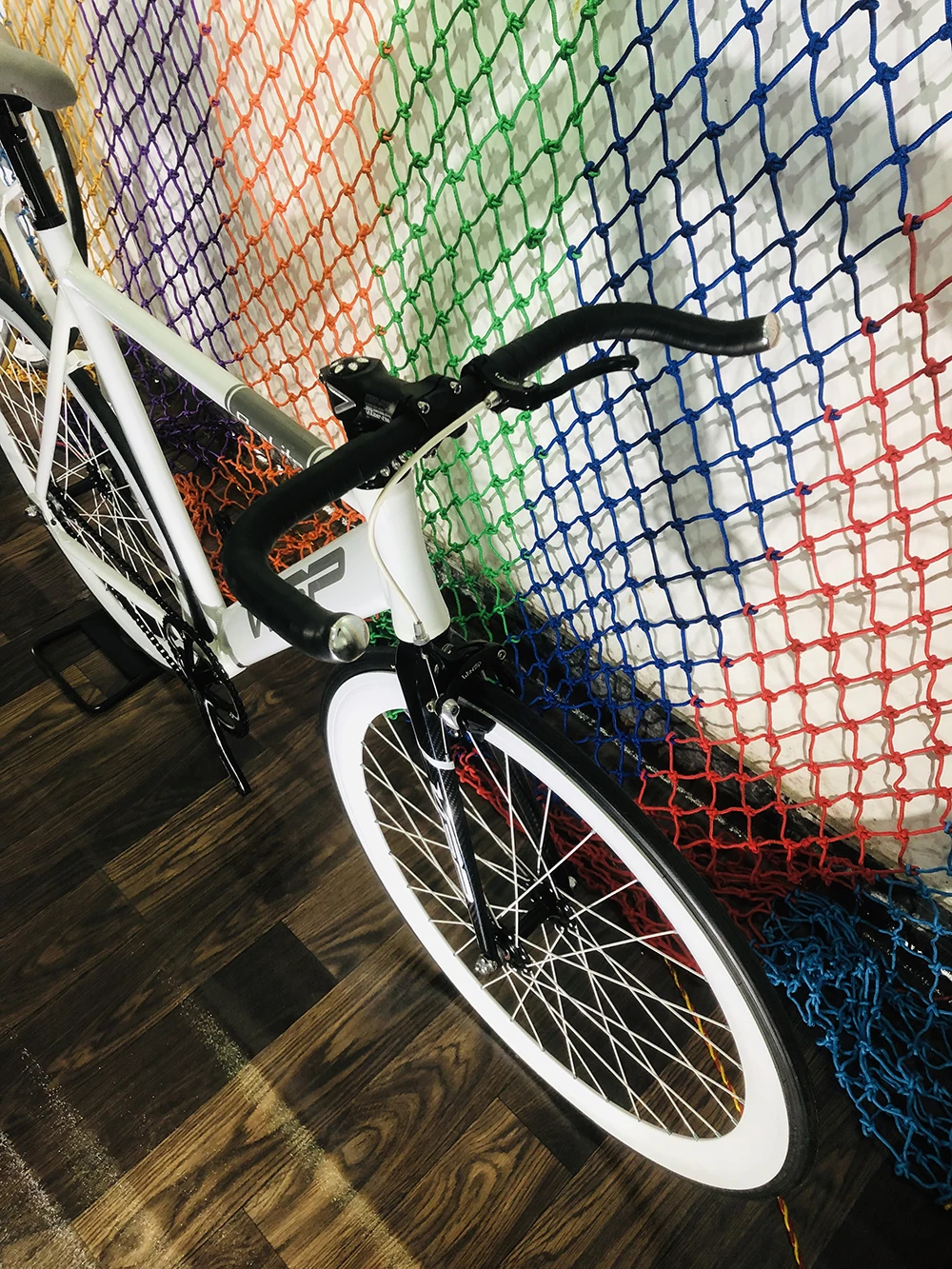 Best Fixie Bike 58cm frame single speed bike  Welding frame white color Aluminum alloy Customize Track Bicycle 700C wheel 3