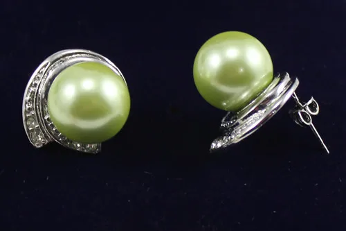 

Fashion Round Shell Pearl 10mm Stud Earring ER00022 10mm