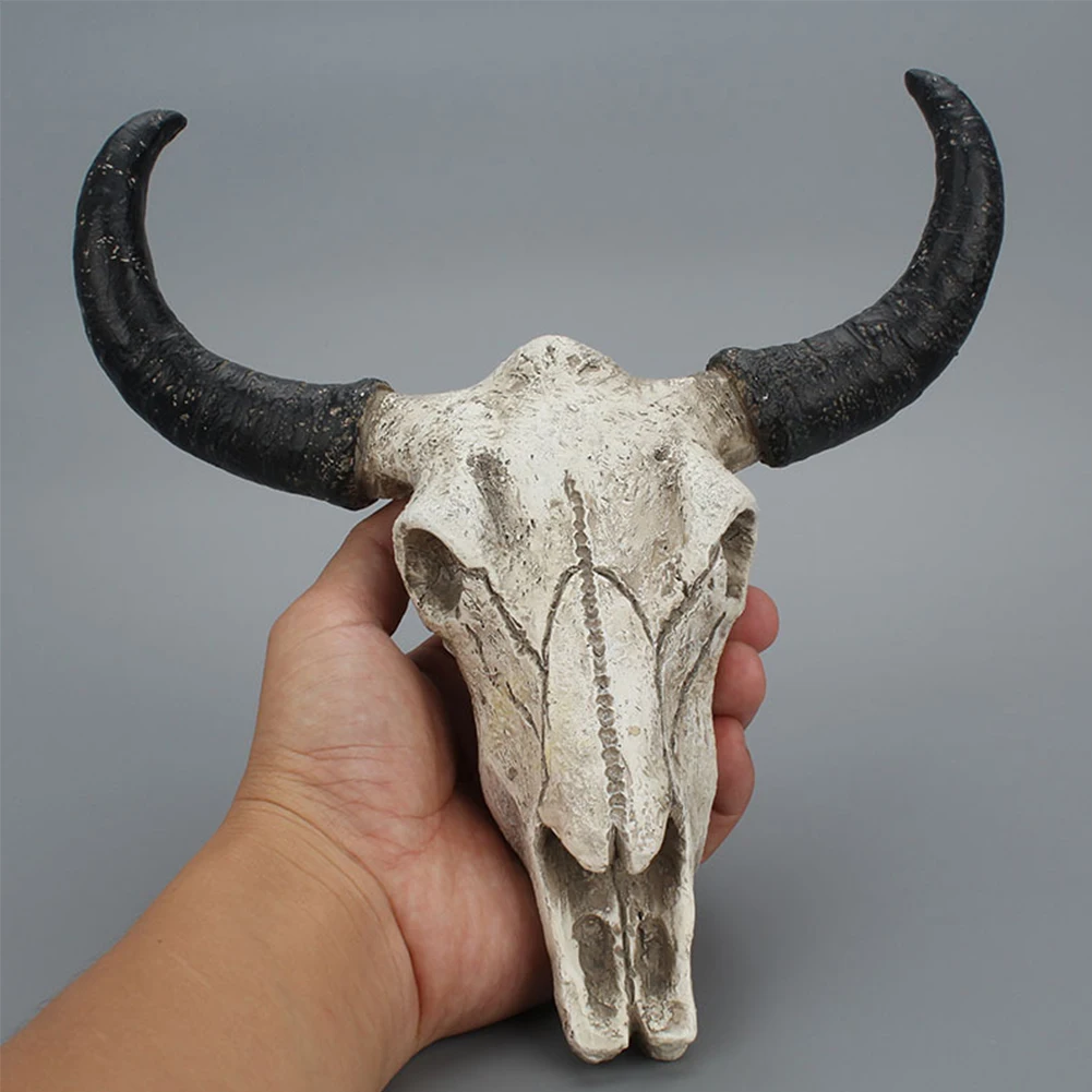 

3D Crafts Modern Hanging Pendant Sculpture Resin Home Wall Decoration Figurines Cow Skull Design Mini Animal Longhorn Lifelike