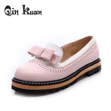 Qin ли Весна Для женщин сладкие конфеты цветные Обувь женская обувь на плоской подошве круглый носок студентов бабочкой Мокасины для женщин плюс Размеры 32–43