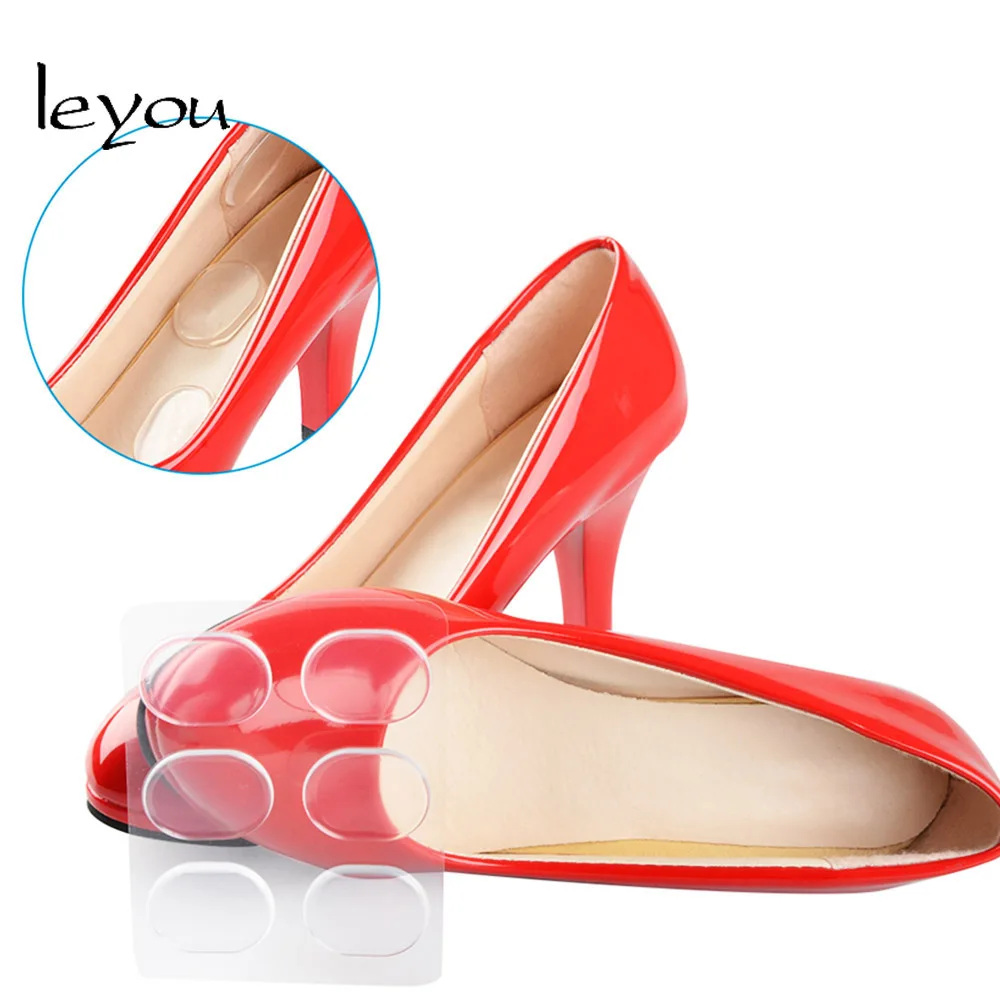 shoes rubbing heel