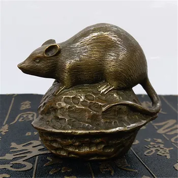 

SHUN brasss Copper mouse walnut rat statue Feng Shui