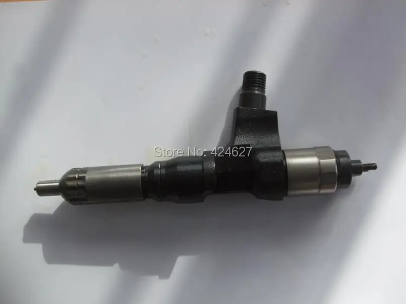 

common rail injector 095000-8901 for engine parts