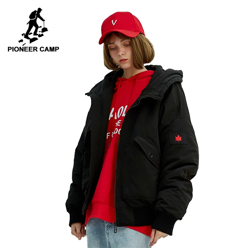 Женская короткая парка из хлопка Pioneer camp черная утепленная куртка с капюшоном