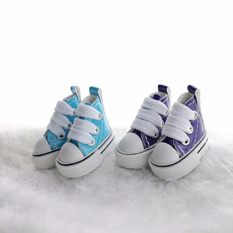 DOLL SHOES  (15)