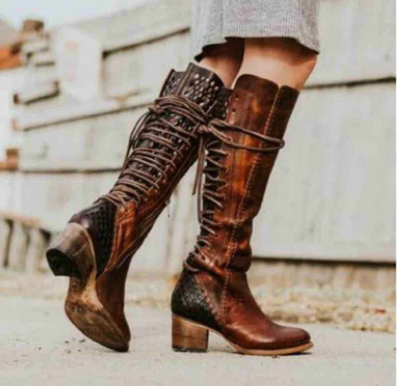 Зимние женские сапоги до колена; Винтажная обувь из искусственной кожи на высоком каблуке; модные женские сапоги для верховой езды на платформе с перекрестной шнуровкой; zapatos mujer - Цвет: brown