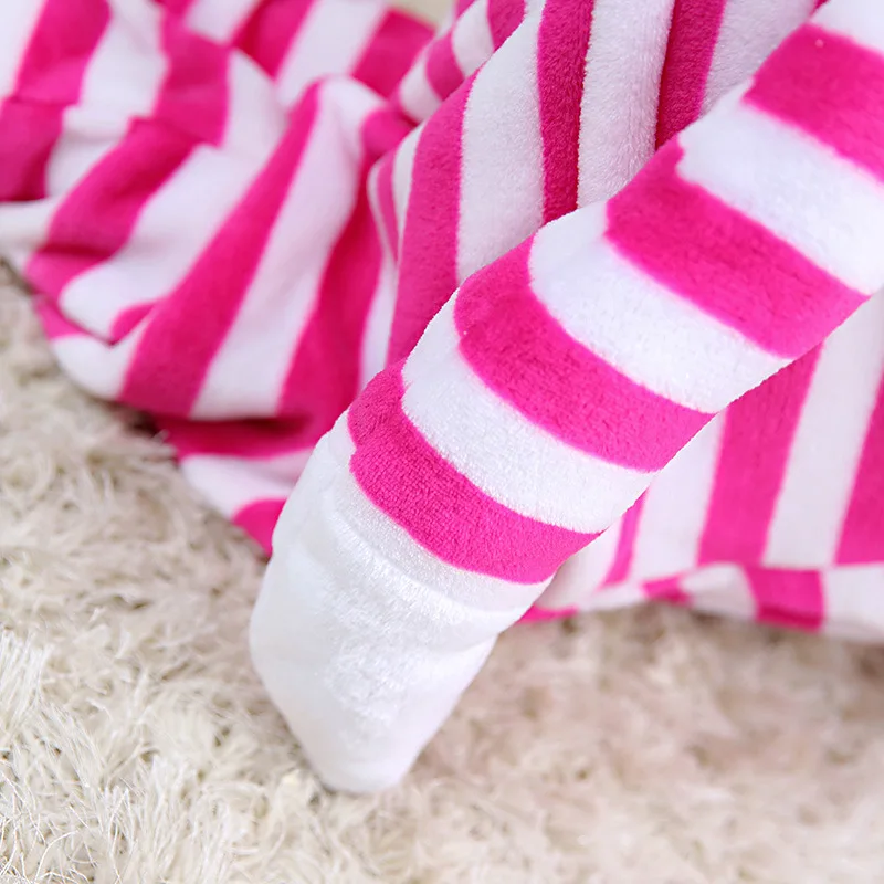 EOICIOI NEW кигуруми Животное Sweet Cat Пижама для детей Мальчики Девочки Фланелевые пижамы с капюшоном Зимние детские пижамы Onesie