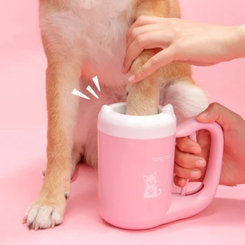 

Pet Foot Washer Cup Silicone Clean Brush Quickly Cleaning Paws Wash Tools carry Outside Play or Activity Pet Foot Washer Cup