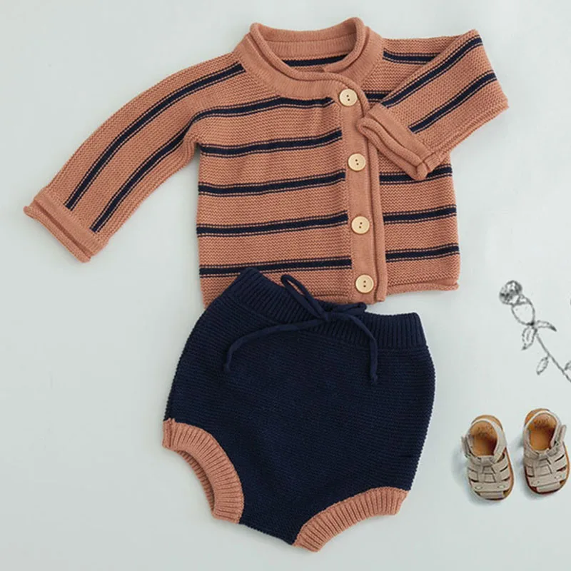 Baby knitting Clothing Sets Two Girls Suit Knit 0-2 Year Cotton Baby Long Sleeve Blouse+ Lotus Leaf Shorts Baby Clothing Set - Цвет: B91S05 Brown