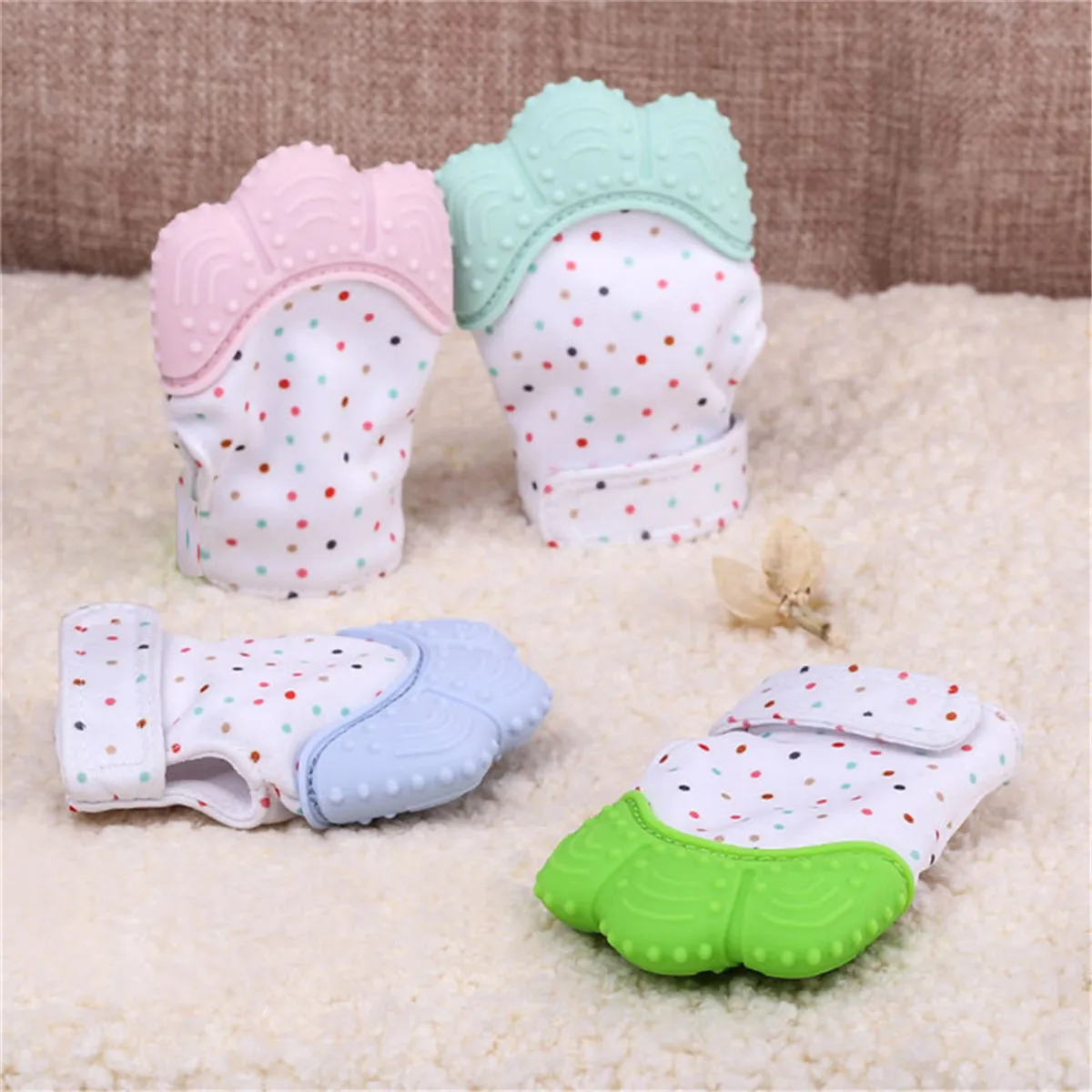 

Baby Teethers,gloveTeether silicone Teething Child Sucking Fingers Thumb Sound Nursing Pacifier Newborn Dental Care Durable toy