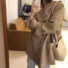 Fashion 2019 Spring New Casual Loose Suit Women Double Breasted With Pockets Plaid Print Elegant Jacket