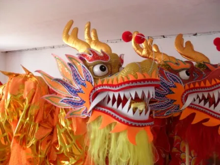 

Adult player Size 4 Gold plated Chinese DRAGON DANCE ORIGINAL Dragon Chinese Folk Festival Celebration Dragon Costume