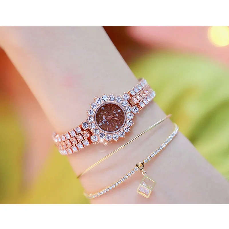 

2019 Full Rhinestone Ladies Fashion Watch Women's High-end Imported Quartz Movement Watch Popular Ladies Custom Chain Watch