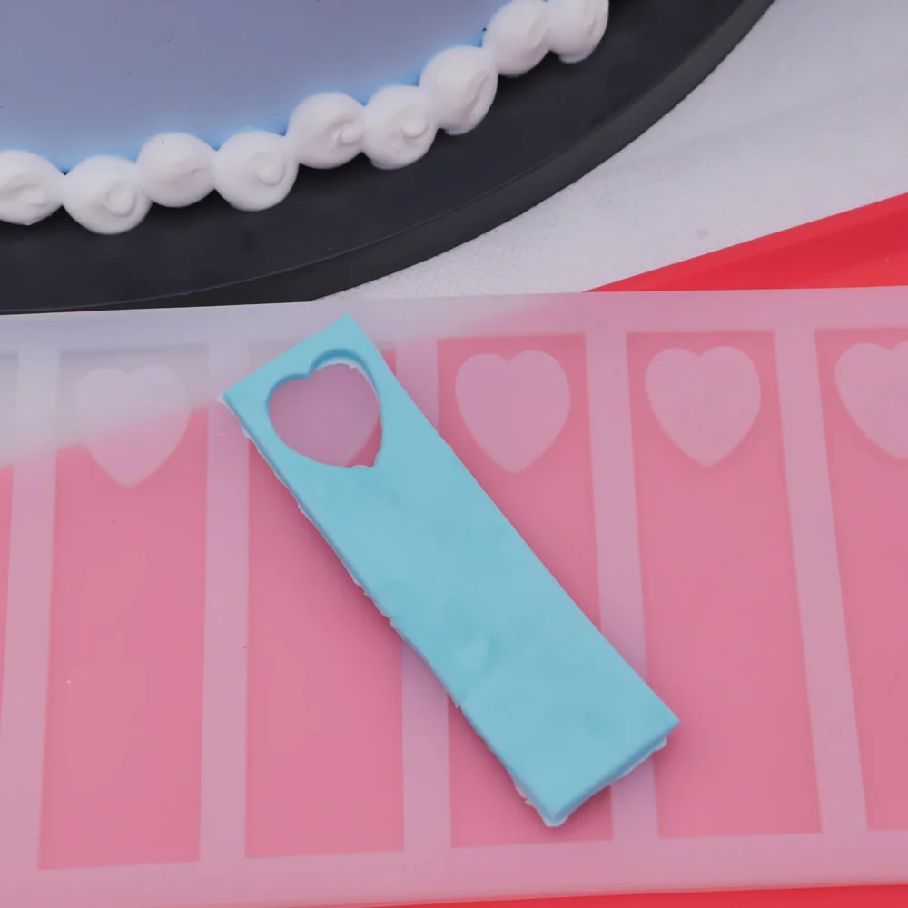 9 см полые сердце DIY силиконовые формы шоколада Формы для выпечки торт ко дню рождения Cookie украшения Инструменты Шоколад Плесень трафарет Muffin Pan