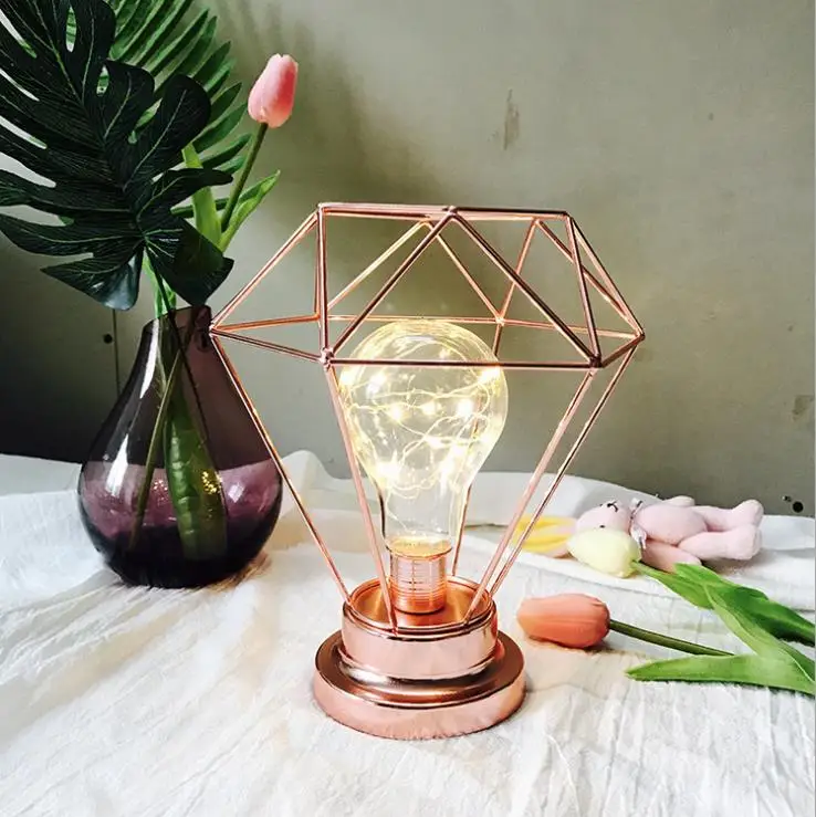 

Christmas gift Hot style wrought iron candlestick, small night light posed light diamond light shape