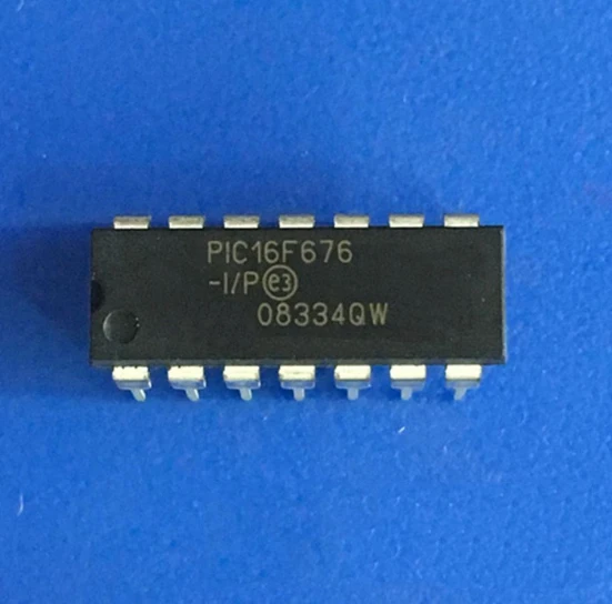 PIC16F676-I-P PIC16F676 DIP-14 0.7