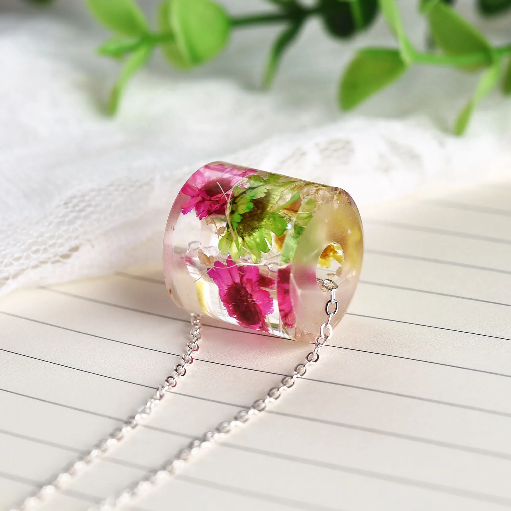 Toko Online 2017 Baru Resin Liontin Nyata Bunga Kering Kalung Lucu