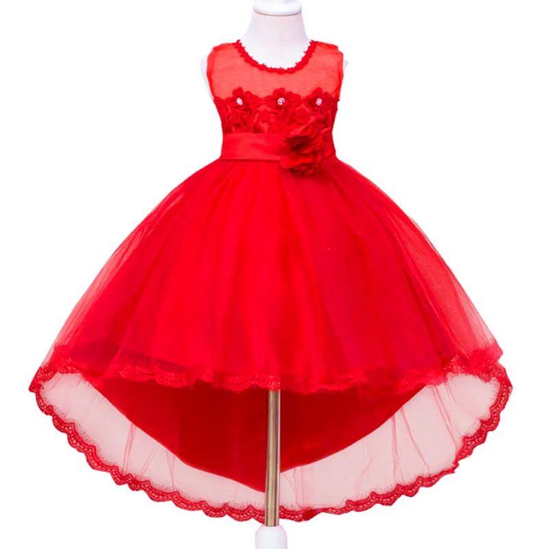 Abito da cocktail ragazza natalizia