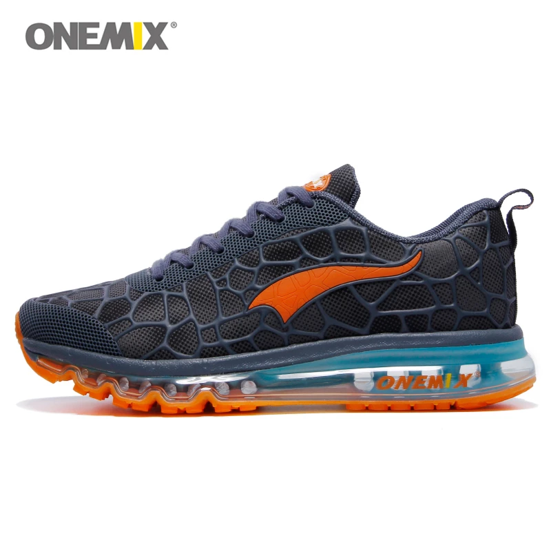 Мужские спортивные кроссовки Onemix для бега с подушкой черные тренировок Мужская