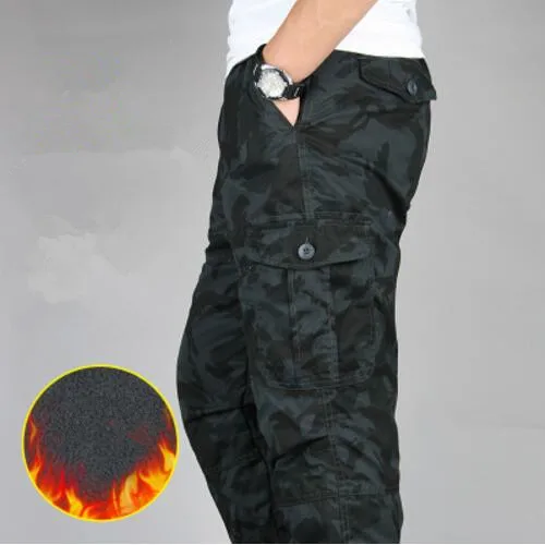 Зимние теплые флисовые брюки мужские черные камуфляжные брюки карго мужские мешковатые военные тактические брюки повседневные Хлопковые Штаны с несколькими карманами 6XL - Цвет: Black camo