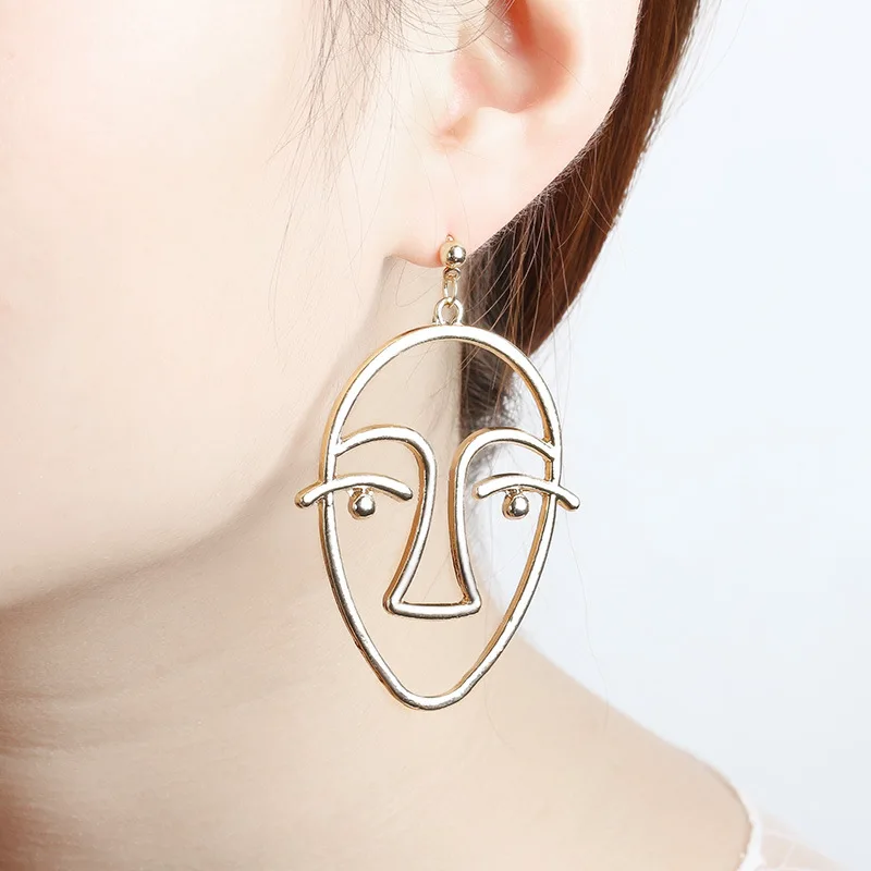 

Trendy Gold Silver Face Earrings For Women 2019 Hollow Out Abstract Human Mask Face Metal Long Drop Dangle Earrings