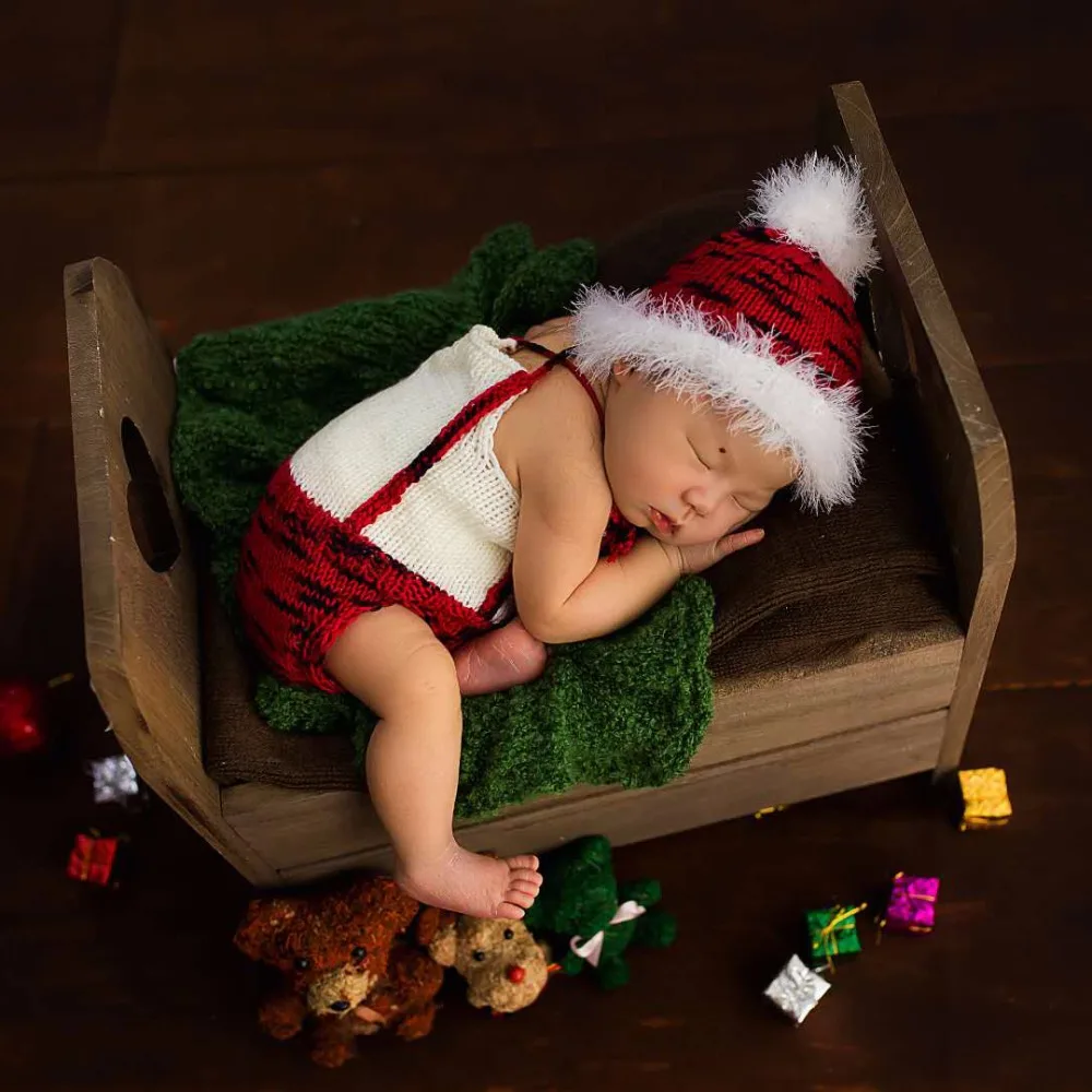 

Christmas Santa outfit Fluffy knitted romper Newborn girl Diaper and bonnet set photography props