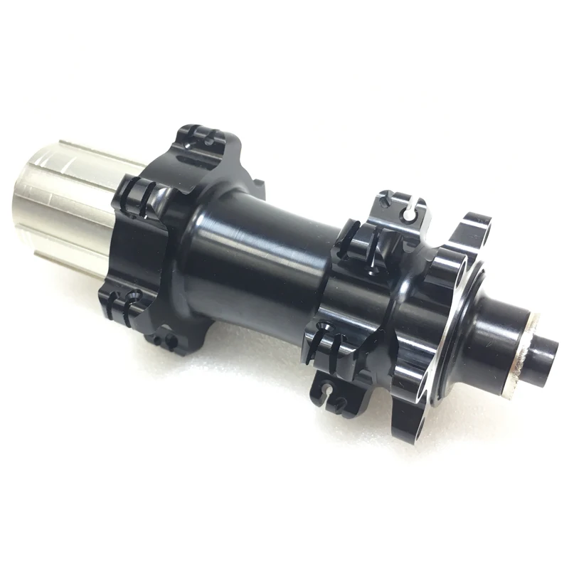 hub12 800800