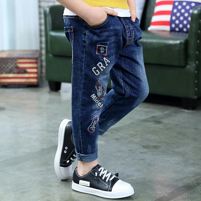 Ultima Moda Jeans per il Ragazzo Ricamo Blu Denim Dei Pantaloni Del Ragazzo  Pantaloni 2017 Vestiti del bambino Per 3 4 6 8 10 12 Anni di Età RKP175027| jeans for boys|jeans fashionchildren jeans for boys - AliExpress