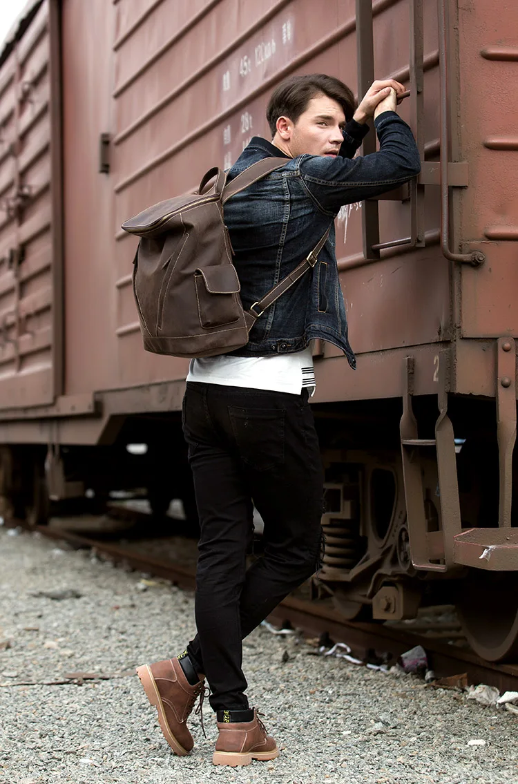 Outdoor Model Show of Woosir Large Vintage Leather Backpack