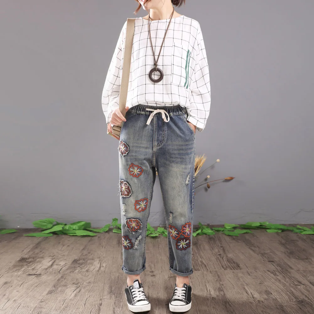 

QPFJQD Ladies Casual Flower Embroidery Jeans Spring Summer Women Elastic Waist Bottom Loose Denim Pants Trousers Nine Points
