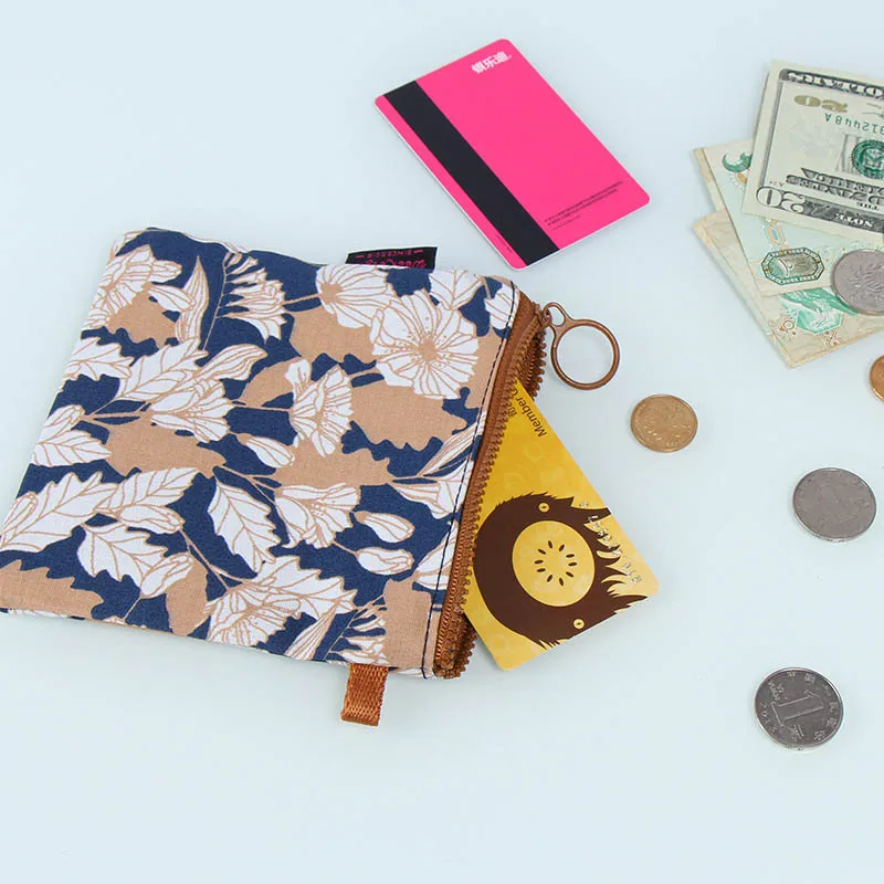 

1pcs13 * 13cm sanitary napkin storage bag Multifunctional wallet cosmetic holder Waterproof zipper bag sanitary napkin bag