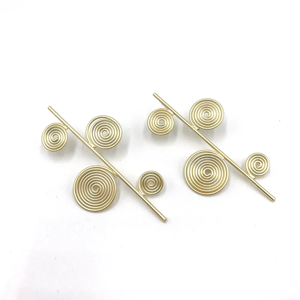 

Matte Gold Silver Round Wire Line Simple Earrings