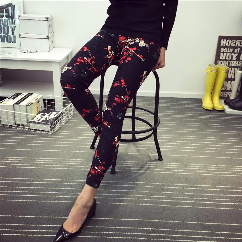 leggings for women Hot New Spring Legging National Ethnic Style Retro Graffiti Paintings Printing Flowers Trousers Printed High Elasticity Leggings leggins