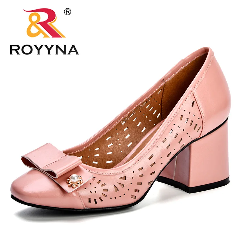 

ROYYNA New Popular Style Women Roman Gladiator Sandals See Through Shoes Openwork Butter-fly Knot High Heels Ladies Sandals