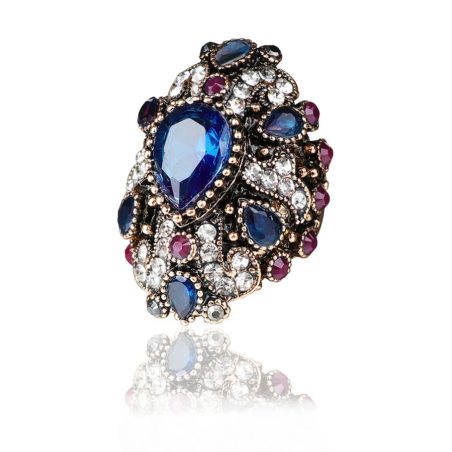 

2019 new punk crown blue crystal ring retro wedding woman ring