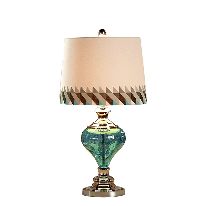 Wedding dress wedding dress European style table lamp bedside lamp pink