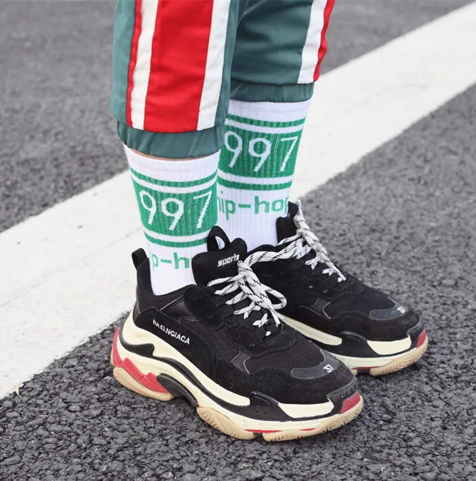 

Korean Tide brand Harajuku hiphop is no guarantee in stockings street 1997 ins couple hip-hop skateboard socks