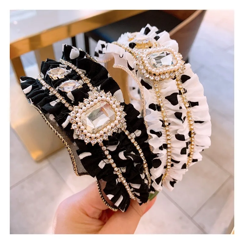 

New 2019 original custom retro article zircon drill point, female is square fold wide-brimmed hair hoop hairpin head ornaments