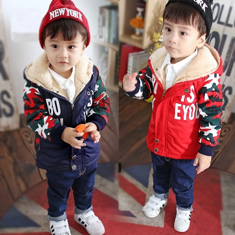 

2018 Winter Coat Boys Letter Camouflage Sleeve Cotton Jacket Children Boy Thicken Warm Cashmere Hooded Jackets Coats 1-7 Years