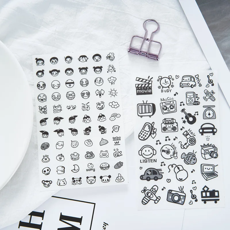 8928732676_867428278