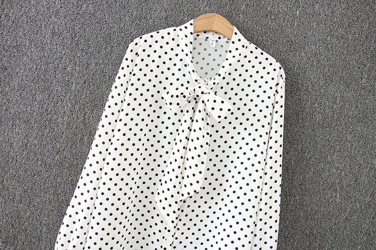 Plus size flare sleeve bow collar polka dot chiffon blouses women 2019 casual white & black shirt spring & autumn ladies tops